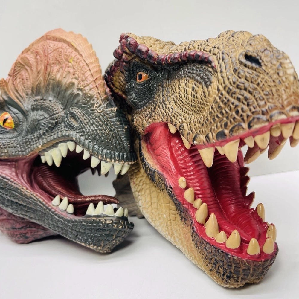 3 Pc Reptile Dinosaur Head Toy - Tan and Red